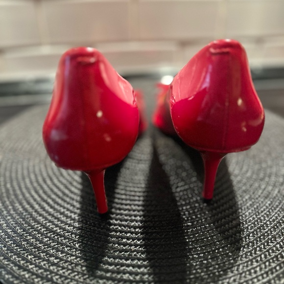 Micheal Kors pumps - Picture 4 of 5